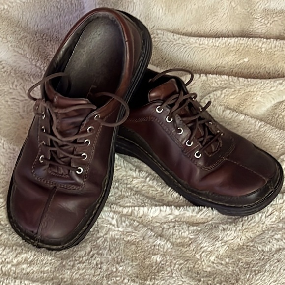 MERRELL SOJOURN REDWOOD MENS LEATHER SZ 9 GORPCORE WORKWEAR CASUAL OXFORD - Picture 1 of 9